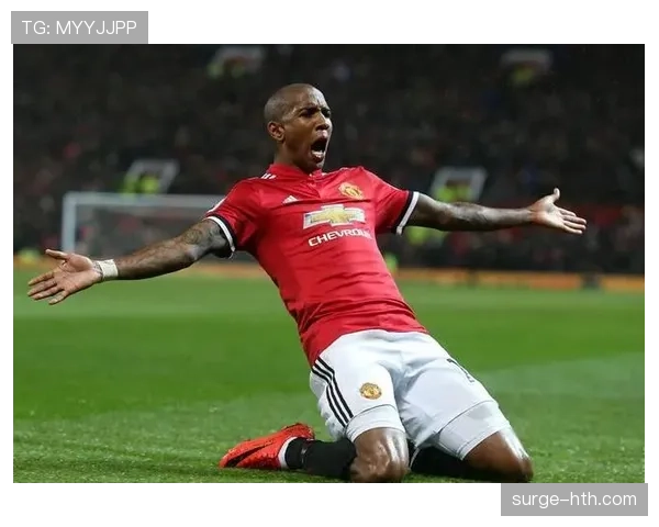 阿什利扬再现精准助攻,关键传中助力球队获胜 阿什利扬再现精准助攻,关键传中助力球队获胜