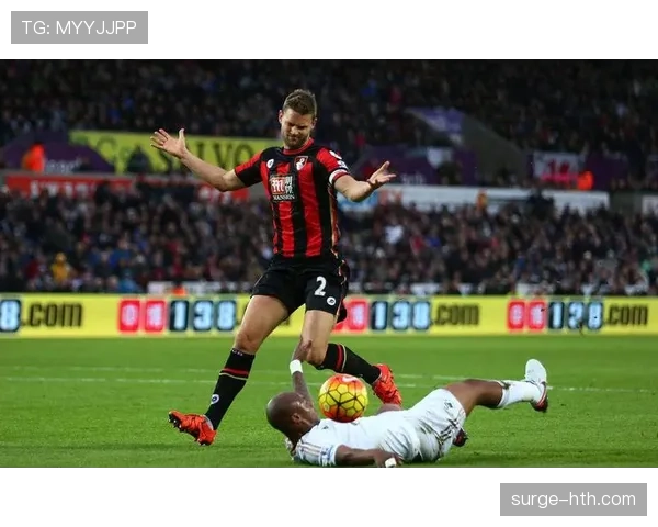 索兰克领跑伯恩茅斯进球榜，状态回暖成锋线关键